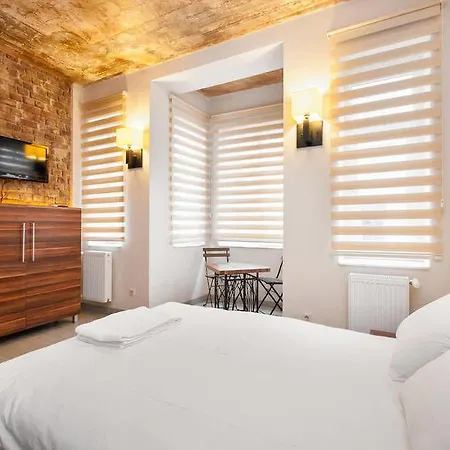 Mio Hotell 3*